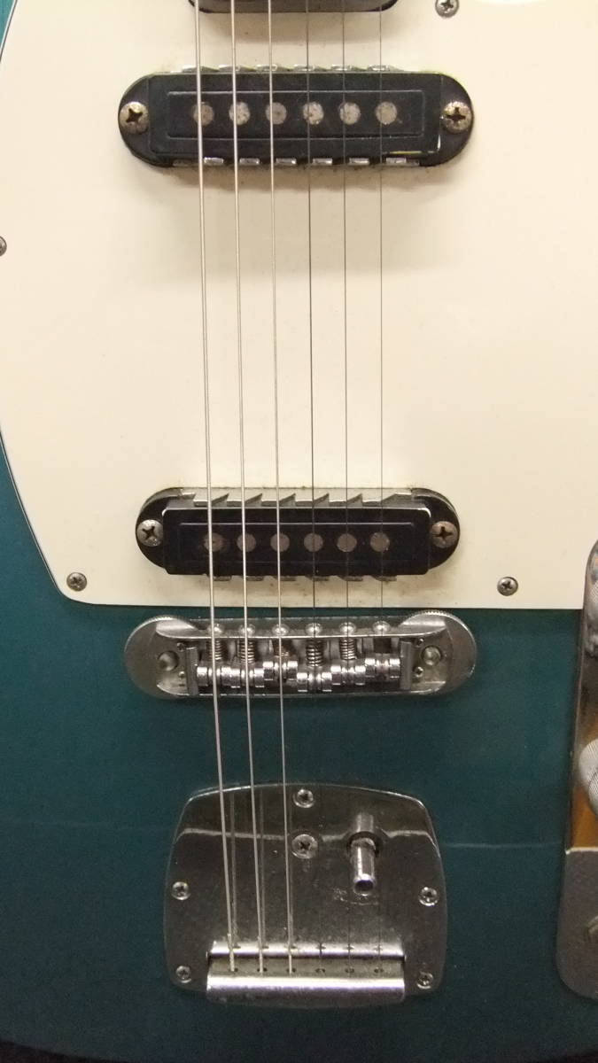 G110 【エレキギター】 Guyatone/グヤトーン ビザールギター