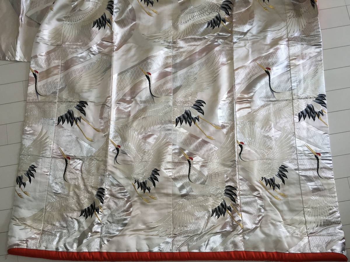 □T2995□中古美品□正絹□白地に銀彩 飛び鶴柄 打掛と掛下 2点セット 