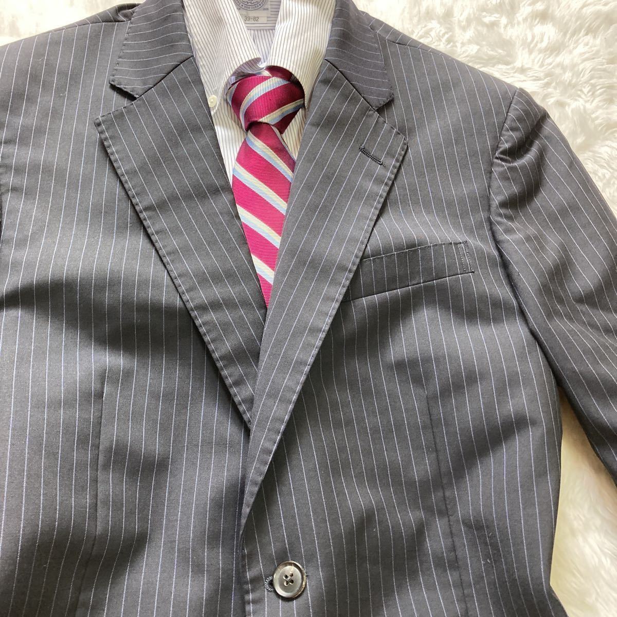 未使用品☆（伊）ロロピアーナ別注『圧倒的存在感』Loro Piana スーツ