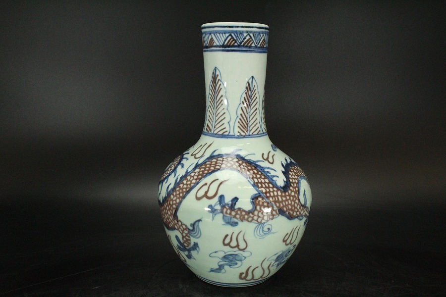 銀閣】中国美術 青花 辰砂 龍紋 瓶 高25.5cm 旧家蔵出(ZD258) 【公式通販】