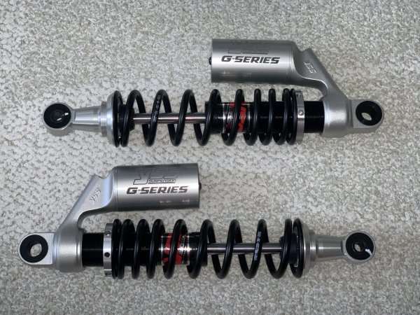 YSS（ワイエスエス）15 リザーバータンク付 リアサスペンション