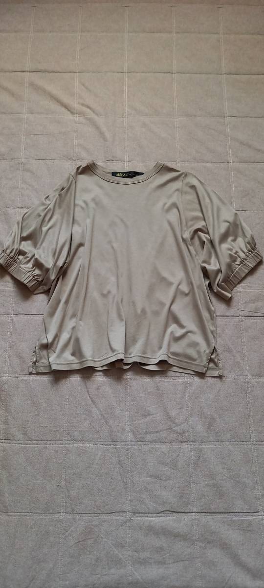 ハグオーワー バルーンスリーブTシャツ白 半袖 HUG O WaR雅姫 中古