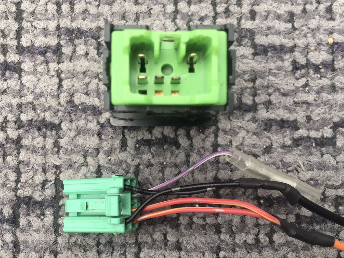 極良品 送料1円 スズキ エブリィ Da17 Da64 ワゴン バン 他 スズキ純正フォグランプスイッチ 配線ハーネスカプラー付き スズキ用 売買されたオークション情報 Yahooの商品情報をアーカイブ公開 オークファン Aucfan Com