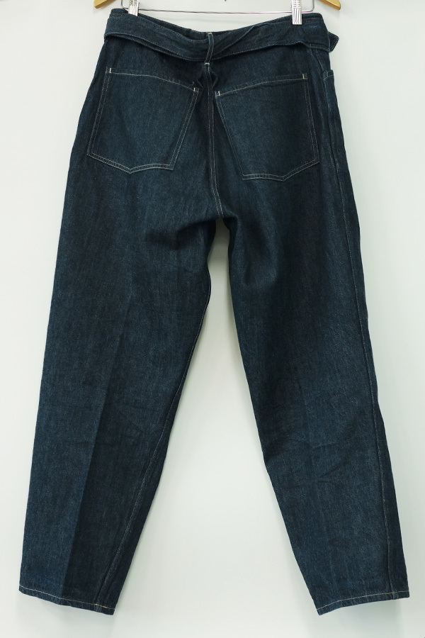 COMOLI デニム ベルテッド パンツ N03-03003