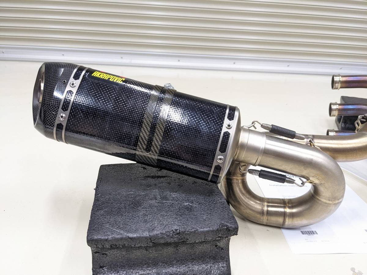◇美品◇MT-09 XSR900 用アクラポビッチ akrapovic レーシングライン 