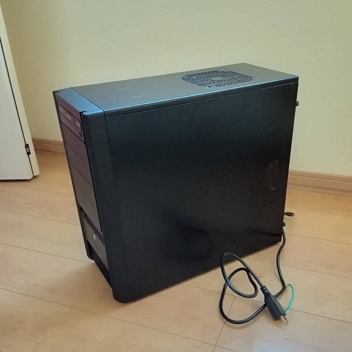 デスクトップPC Core i5 3.6GHz メモリー 8GB ストレージ容量 500GB OS Windows10 インストール済み ゲーム ゲーミング
