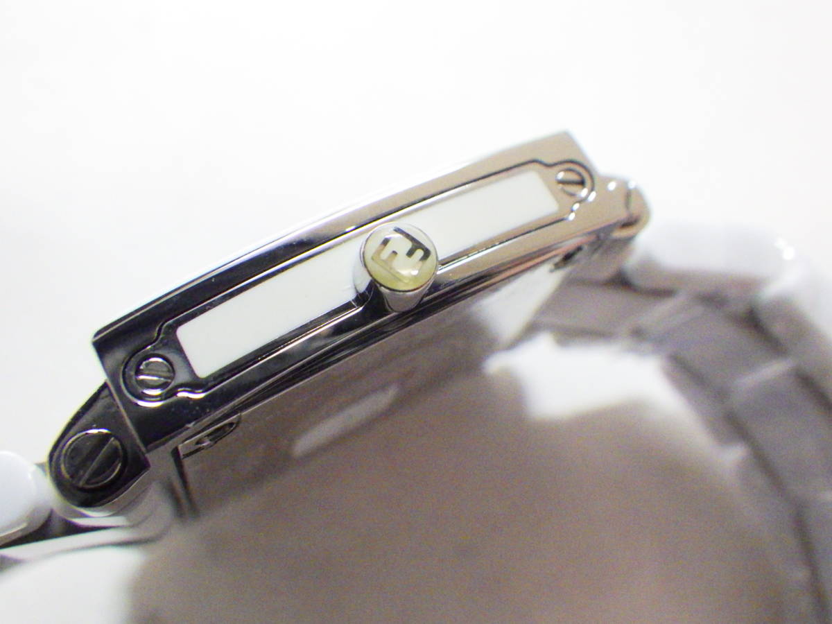 FENDI フェンディ クアドロ レディース クオーツ腕時計 F622240B #040