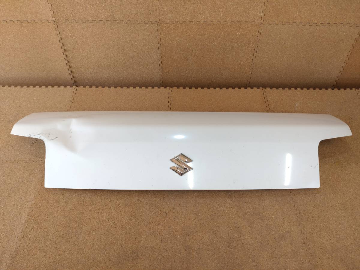 スズキ エブリィ DA17V ボンネット 白 26U ※個人宅不可※【R4-2636E-CB