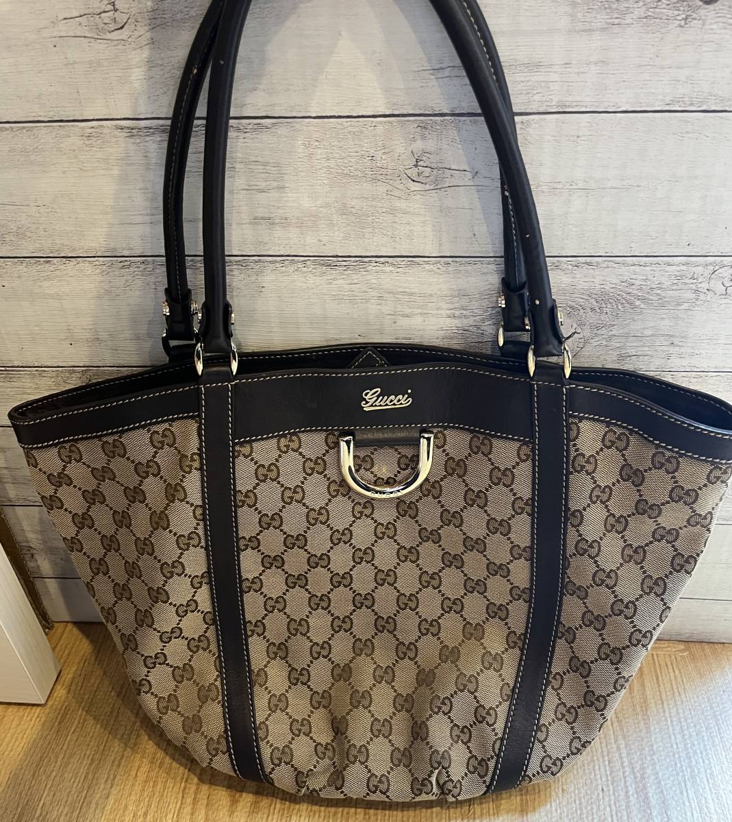 爆買い，お得 nn0909 016 GUCCI グッチ トートバッグ レディース GG ブラウン 総柄 大容量 バック ベージュ&times;ダークブラウン 本物保証(その他)｜売買されたオークション情報、yahooの商品情報をアーカイブ公 かばん、バッグ