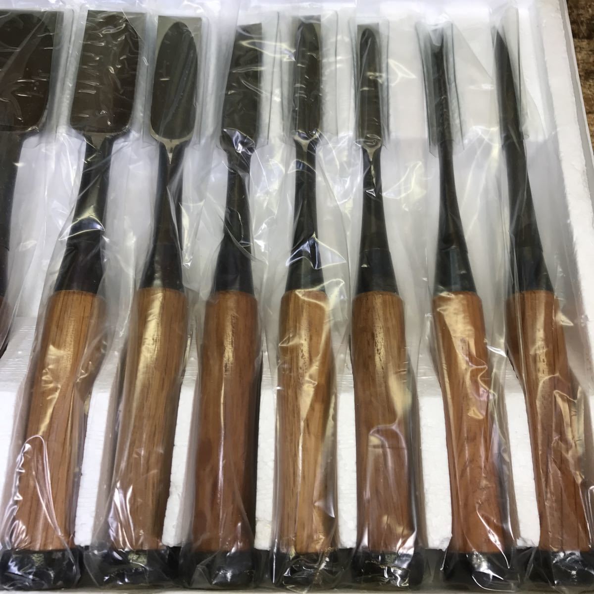 T1154 組鑿 10本組 未使用品 大極上 優良 本場特選 在銘 大工道具 のみ 