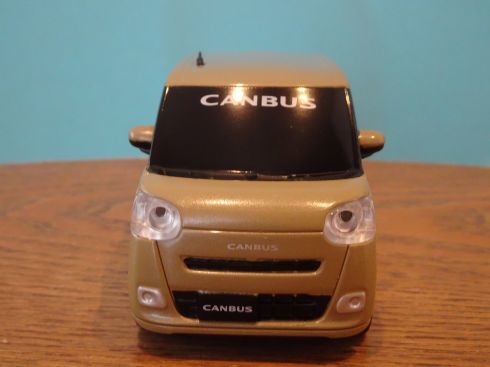 ダイハツ プルバックカー サンドベージュメタリック ミニカー ムーヴ