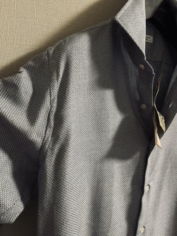 ORIAN（オリアン）｜ORIAN &frasl; オリアンリネンプルオーバーシャツ 全2色 リネンシャツジャケット シャツ 1620】新品3.1万【ORIAN / オリアン　41　洒脱な胸元を演出するホリゾンタルカラー　ロングスリーブイタリアンシャツ】ホワイト×ネイビー