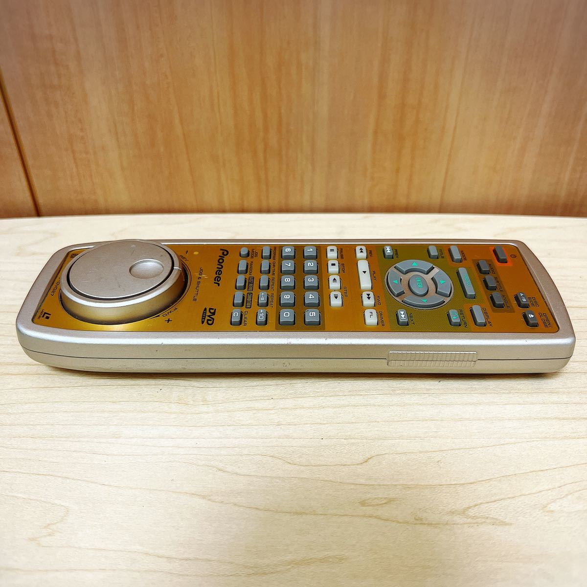 送料無料☆30日保証 美品 パイオニアPioneer DVD\LDプレーヤーDVL-919