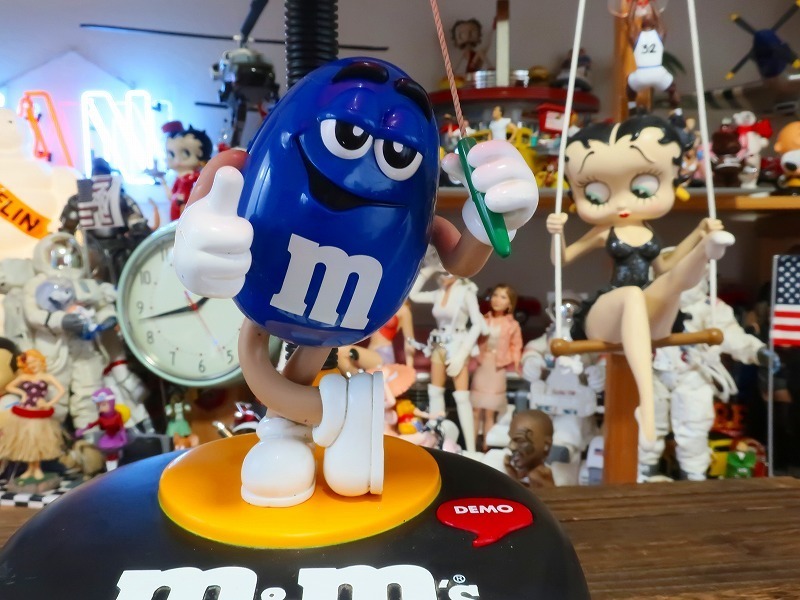 エムアンドエムズ m&m's デスクトップライト M&MのYahoo