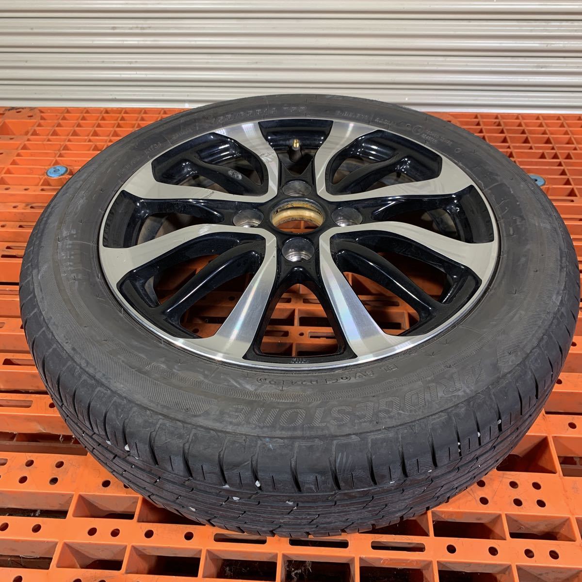 100%新品，お得 HONDA ホンダ 純正 14インチ アルミホイール ラジアルタイヤセット 1本 ブリヂストン 155/65R14 N-BOX N-WGN N-ONE 2019年製(ラジアルタイヤ)｜売買されたオークション情報、yahooの商品情報をアーカイブ 4穴