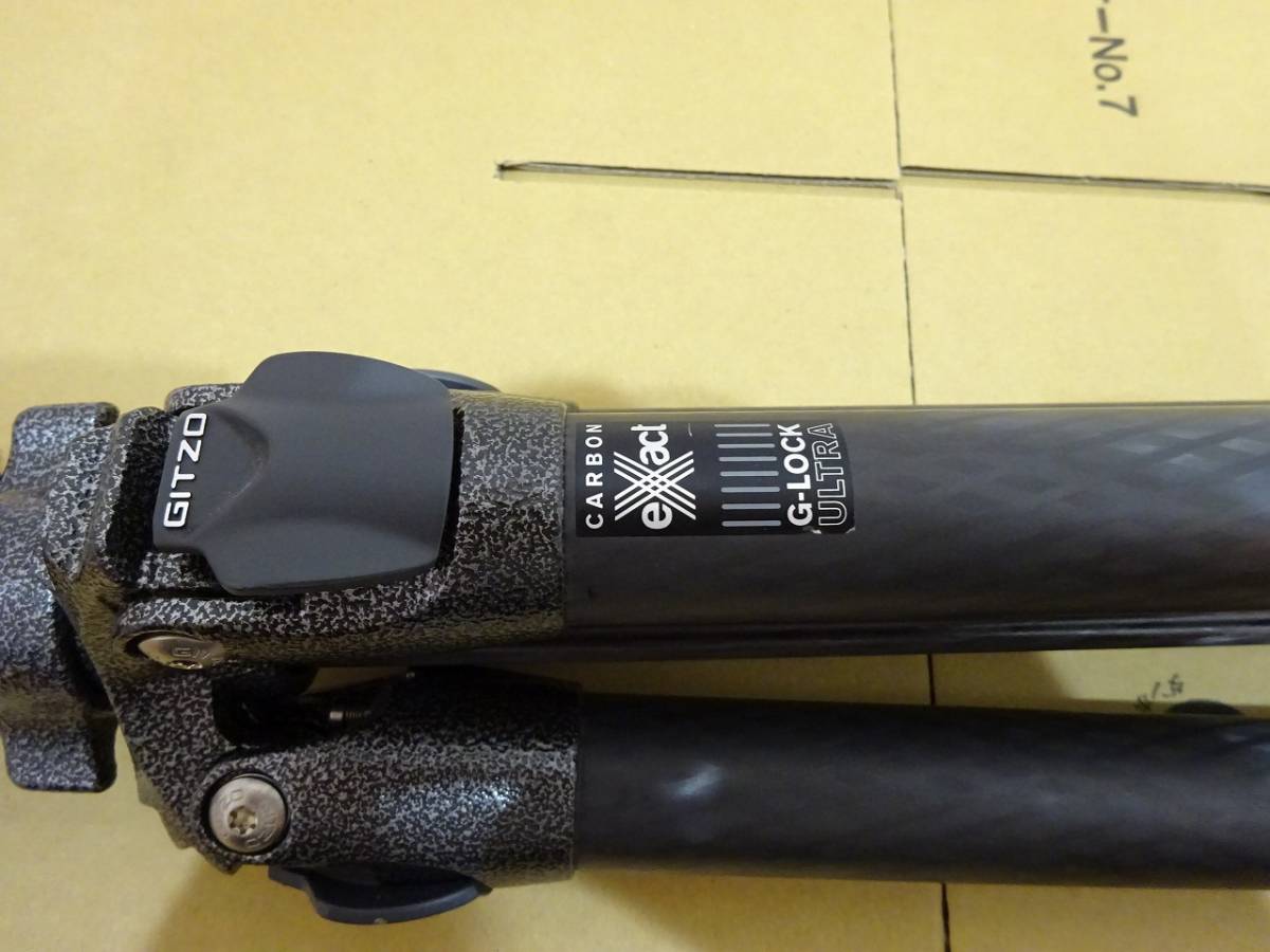 ジッシオ 三脚/シルイ 自由雲台セット GITZO GT3542 carbon exact G