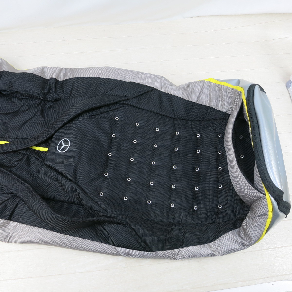 未使用◇Mercedes-Benz メルセデスベンツ 純正 スキー スノボ ルーフ