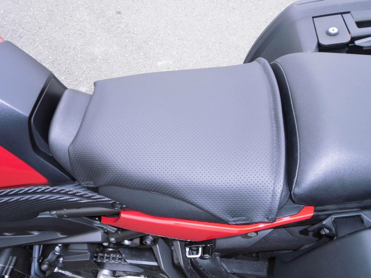 51621年保証・返品可能ゲルザブでもバイクシートでお尻が痛い T-211年