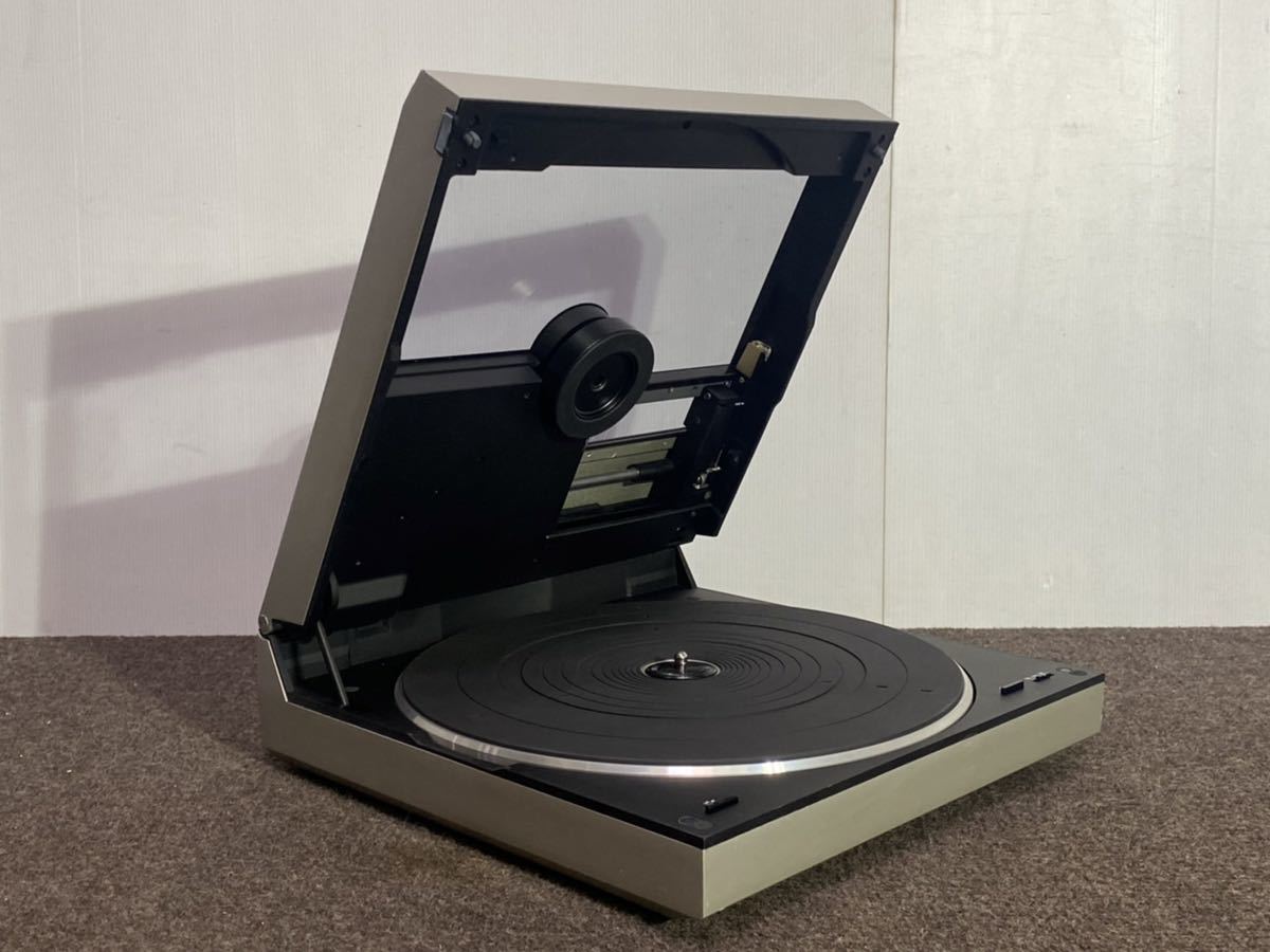 Technics SL-QL-1リニアトラッキングターンテーブル Technics SL-QL-1リニアトラッキングターンテーブル