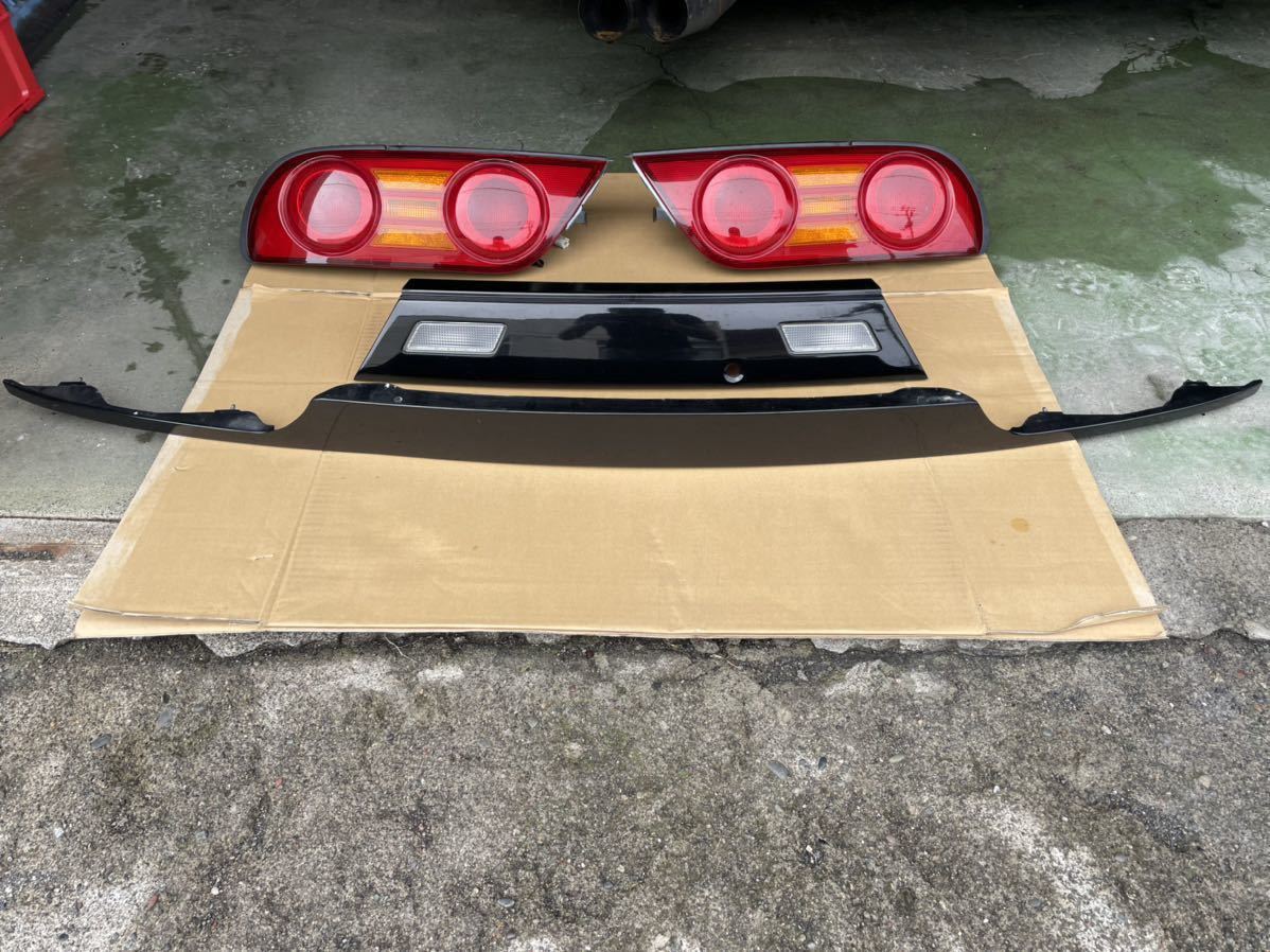 車 □新品□MR2 AW11 リア バックウインドウ アウトサイド モールディング
