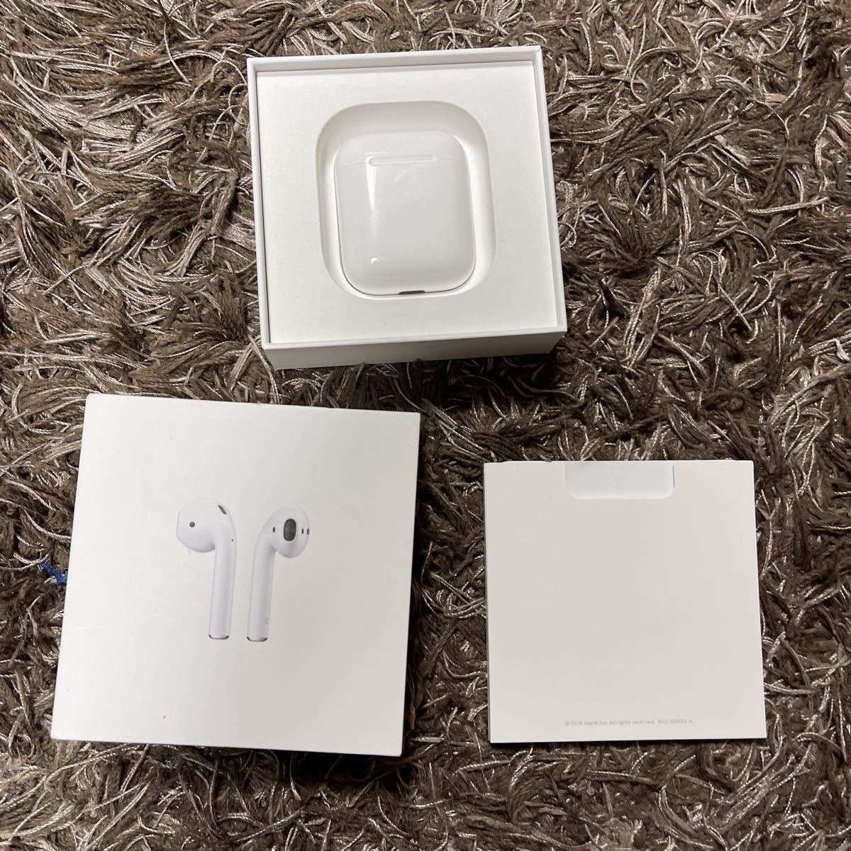 Apple 純正 AirPods 第1世代 MMEF2J/A 【公式通販】