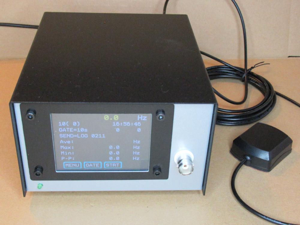 【自作品】周波数カウンター OCXO較正用として製作 精度はGPS基準に準拠 GPS受信必須 最大12桁表示 Max50MHz カラーTFT タッチパネル (14E)