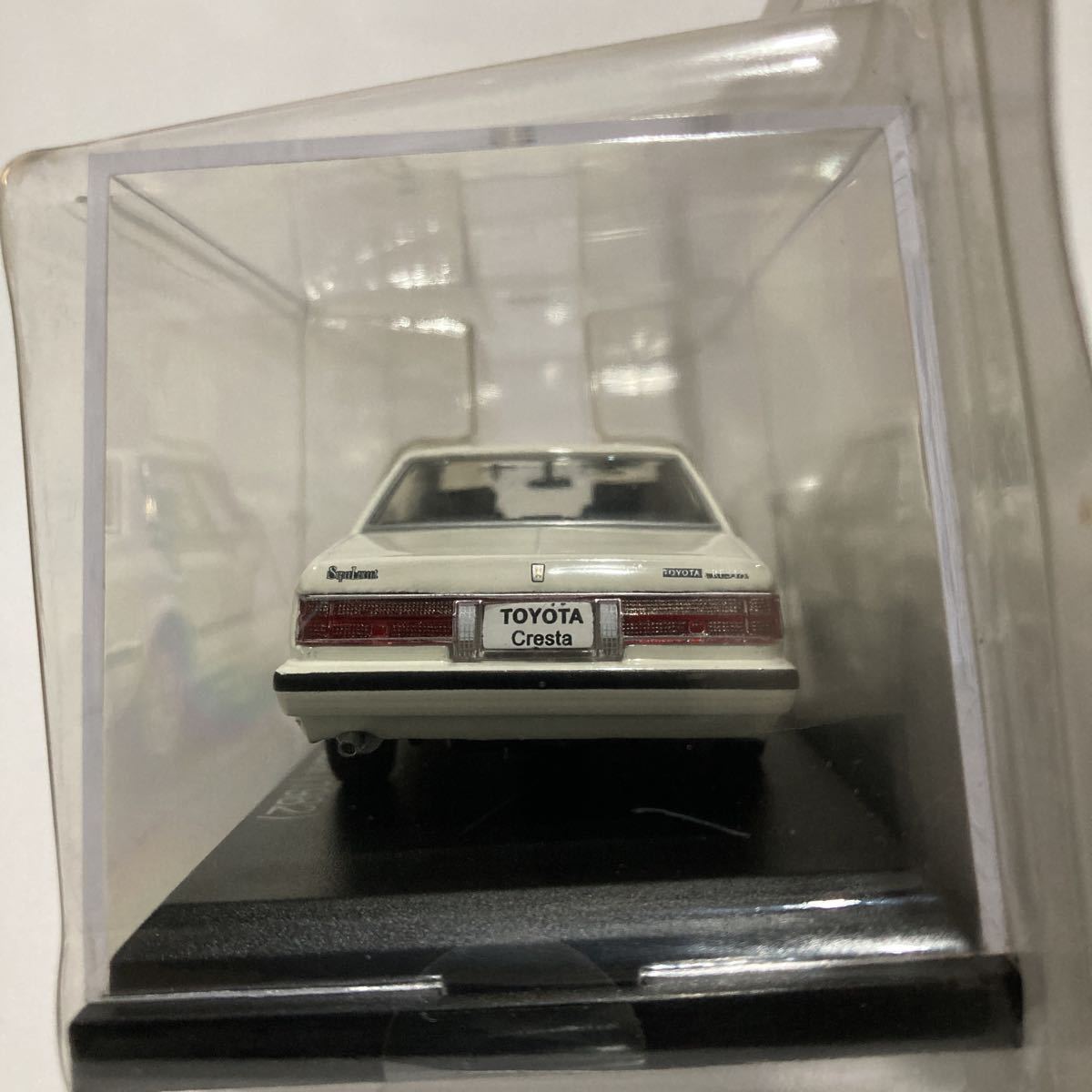 アシェット 国産名車コレクション 1/43 TOYOTA CRESTA SUPER LUCENT