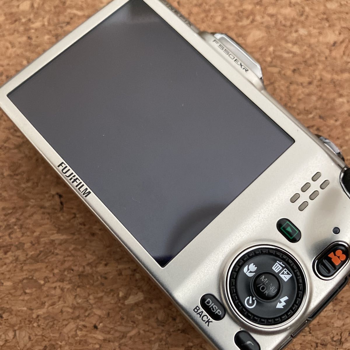 ☆富士フィルム☆ FinePix F550EXRデジカメ☆美品 動作確認済☆付属品