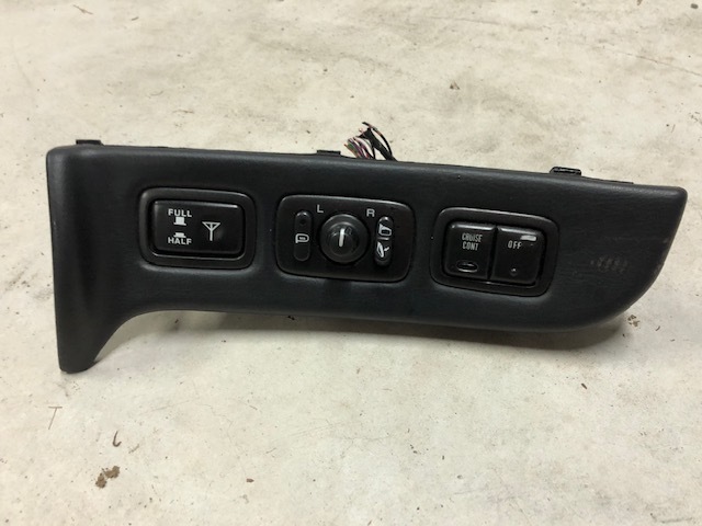 Ｇ５０系の中古車を探すならグーネット インフィニティＱ４５ G50 Q45 ニッサン 1&frasl;24 タイプＲ AOSHIMA、プレジデントJ's&frasl;インフィニティQ45選択式の「ニッサン - '89 プレジデントJS&frasl;インフィニティQ45 日産 インフィニティ YouTube #Q45をすこれ -インフィニティq45の中古品・新品