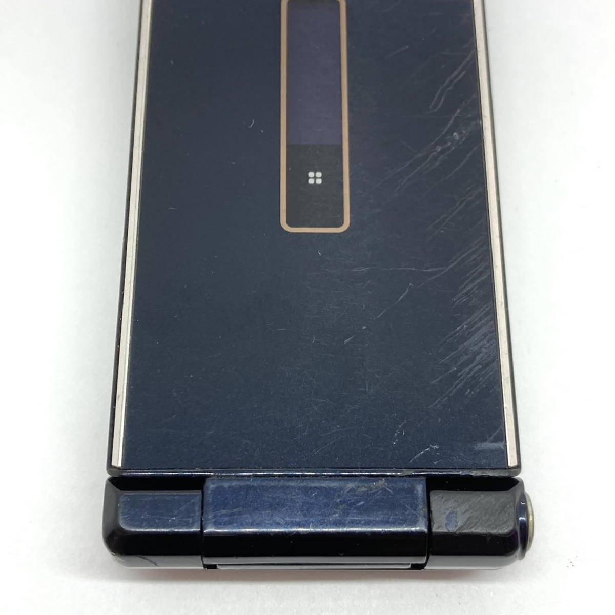 AQUOSケータイ SH-06G ブラック docomo SIMロック解除済み ワン