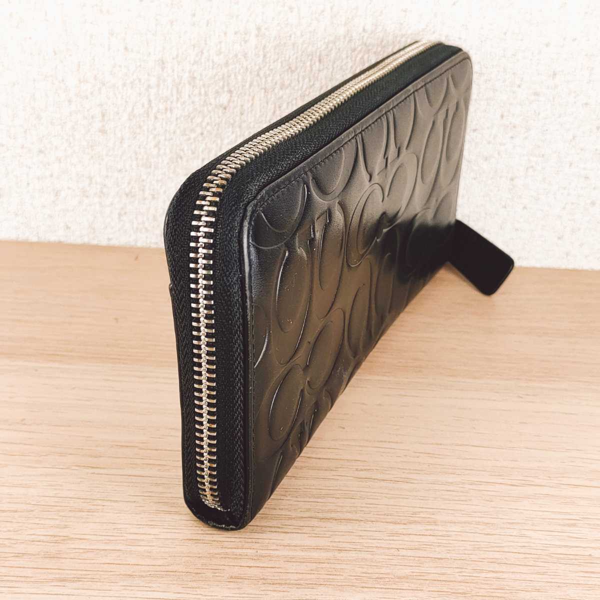 コーチ COACH 美品 長財布 レザー ラウンドファスナー ロゴ 黒 美品 