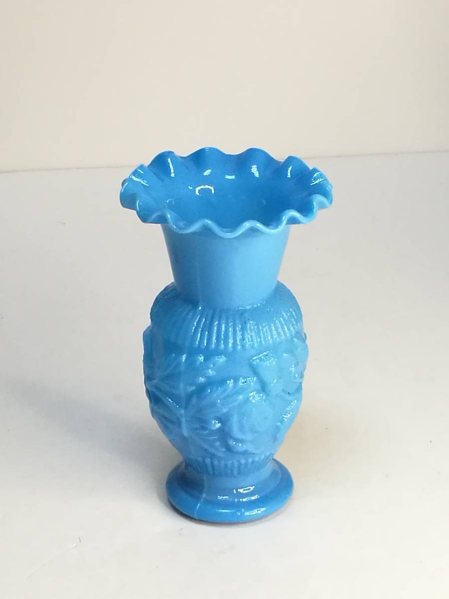 アンティーク　ロイヤルブルー フリルエッジ ガラス花瓶 アンティーク ロイヤルブルー フリルエッジ ガラス花瓶 美術品
