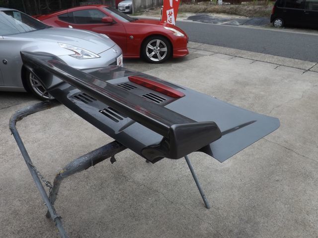 トヨタ MR-S リアウイング付きエンジンフード