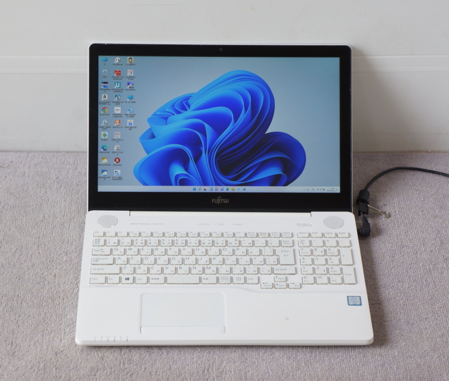 激安大特価 472 第6世代CPU搭載 Fhd1920x1080 Win11 Pro AH77/W Core i7-6700HQ/8GB/SSD512GB/ブルーレイ/15.6インチ/office2021(15インチ～)｜売買されたオークション情報、yahooの商品情報をアーカイブ公開 - オークファン 富士通