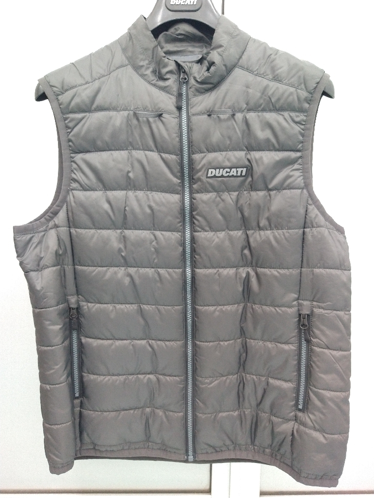 新品 DUCATI 純正アパレル OUTDOOR C2 ジャケット XLサイズ 定価40，628円 981043076 140 Ducati L C2 jacket Fabric Automotive