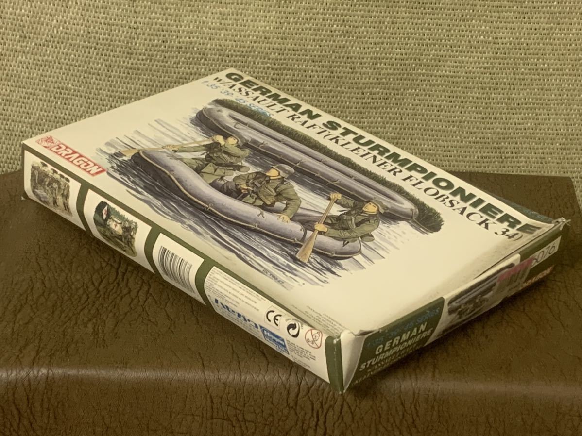 08289 複数封入品 1/35 DRAGON 6076 German Sturmpioniere w/Assault Raft ...