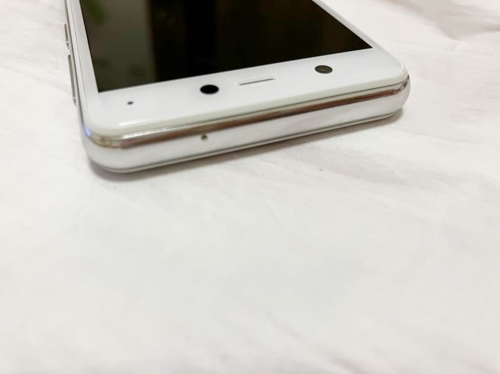 Rakuten Mini WHITE Model:c330 ※eSIM専用機種 | KLARIF.COM