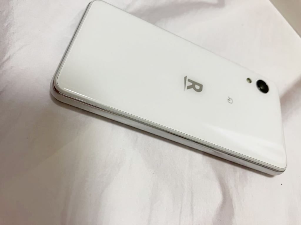 Rakuten Mini WHITE Model:c330 ※eSIM専用機種 | KLARIF.COM