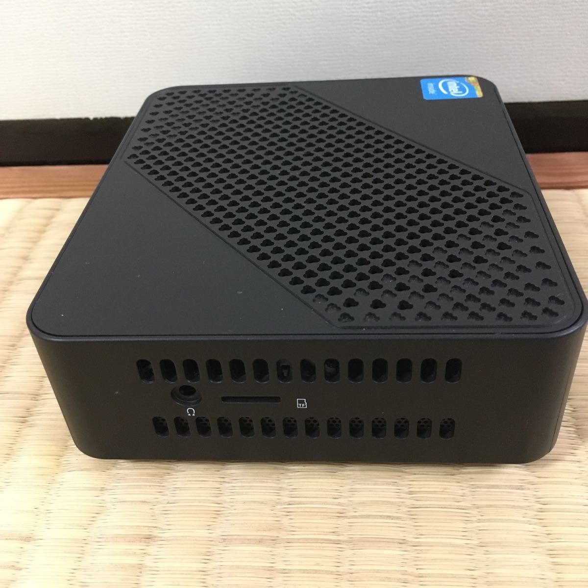 動作OK：MINISFORUM U700 ミニデスクトップPC ※美品 Windows11 Pro