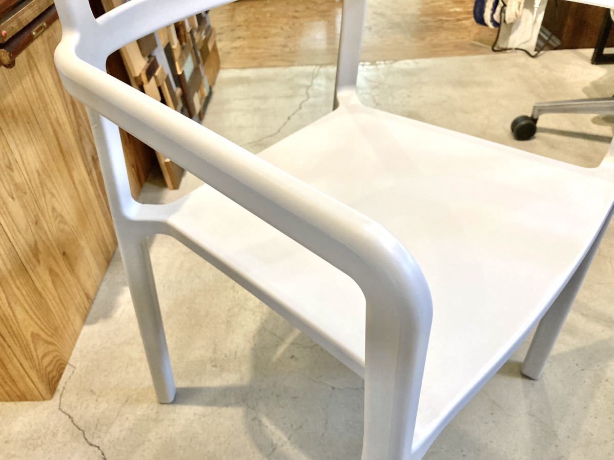 □IKEA イケア YPPERLIG イッぺルリグ アームチェア2脚セット グレー 