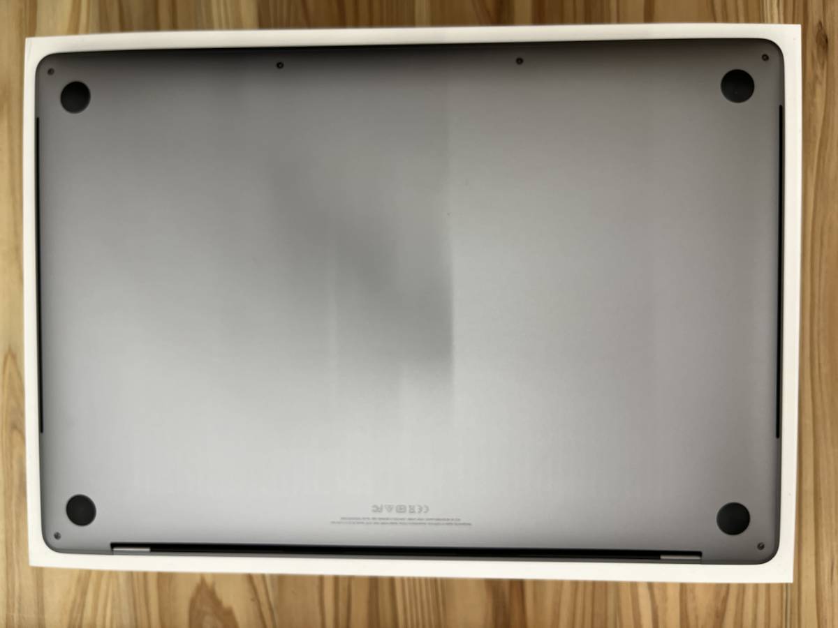 MacBook Pro 15インチ 2018 16GB 512GB Core9