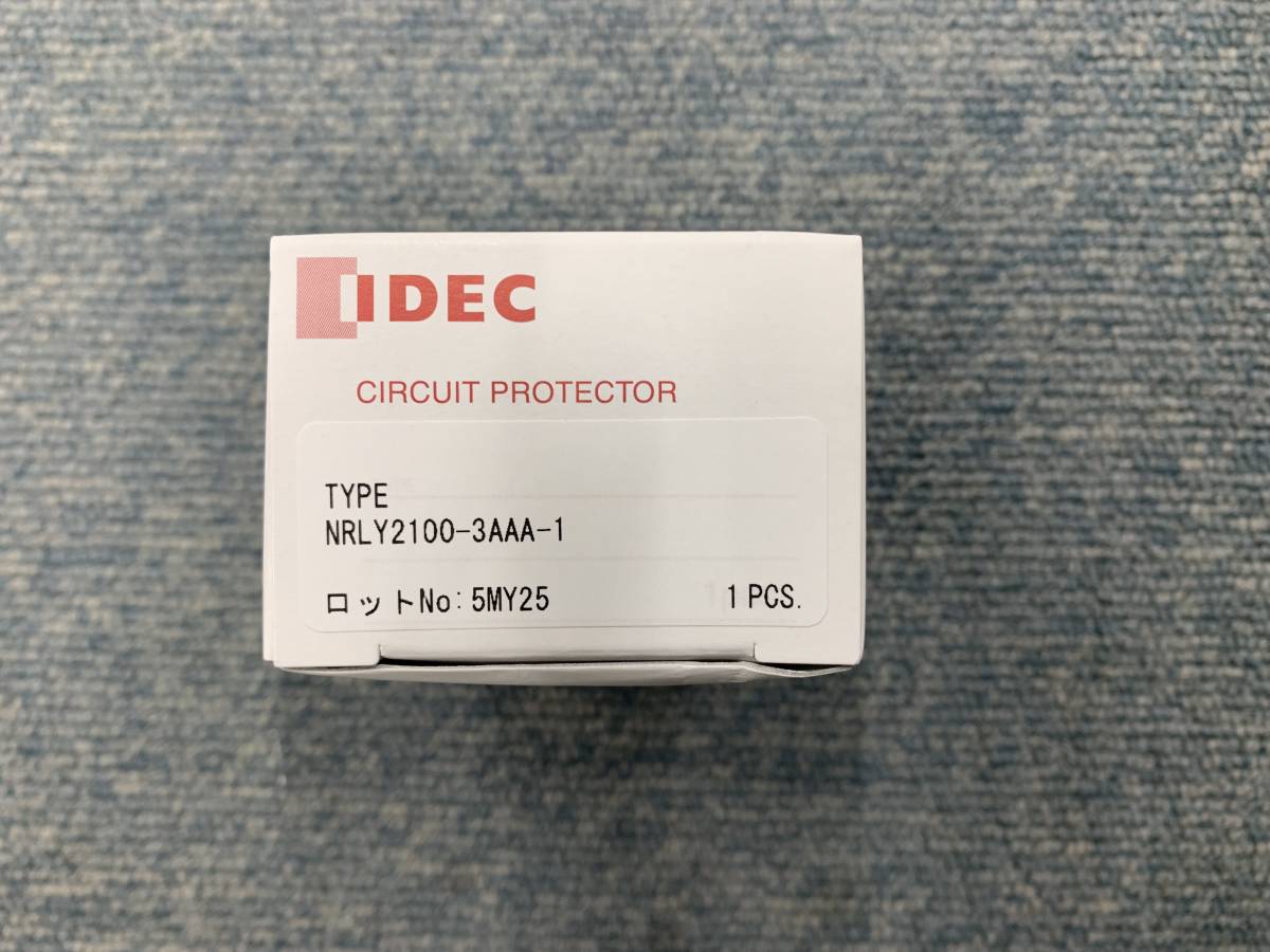 【未使用品】IDEC サーキットプロテクタ 電流引外し 2極 中速形 NRLY2100-3AAA-1