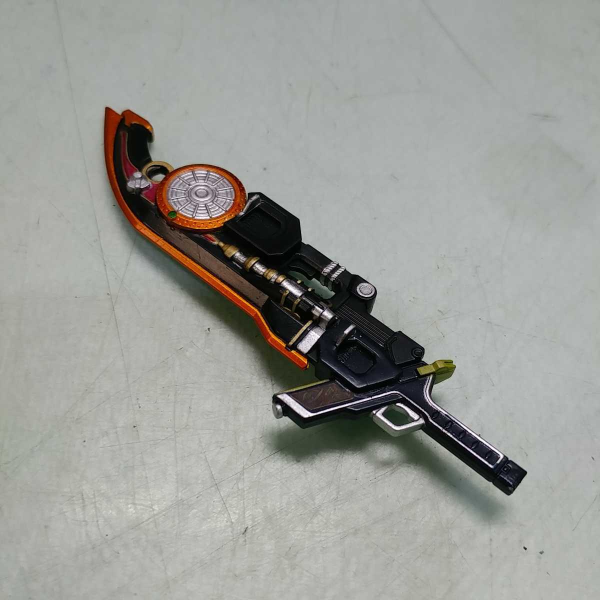 SHFiguarts 仮面ライダー鎧武カチドキアームズ S.H.フィギュアーツ