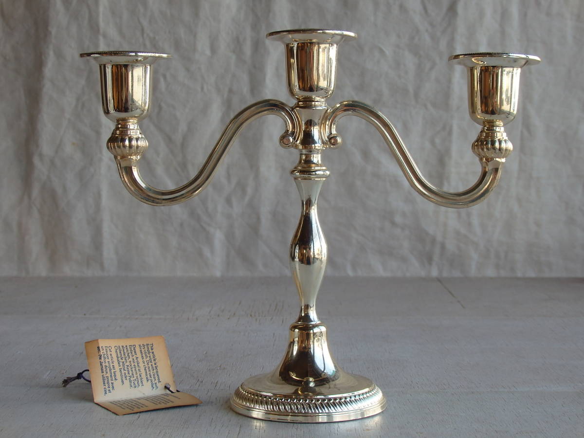 英国 イギリスアンティーク キャンドルスタンド 3灯 シルバープレート