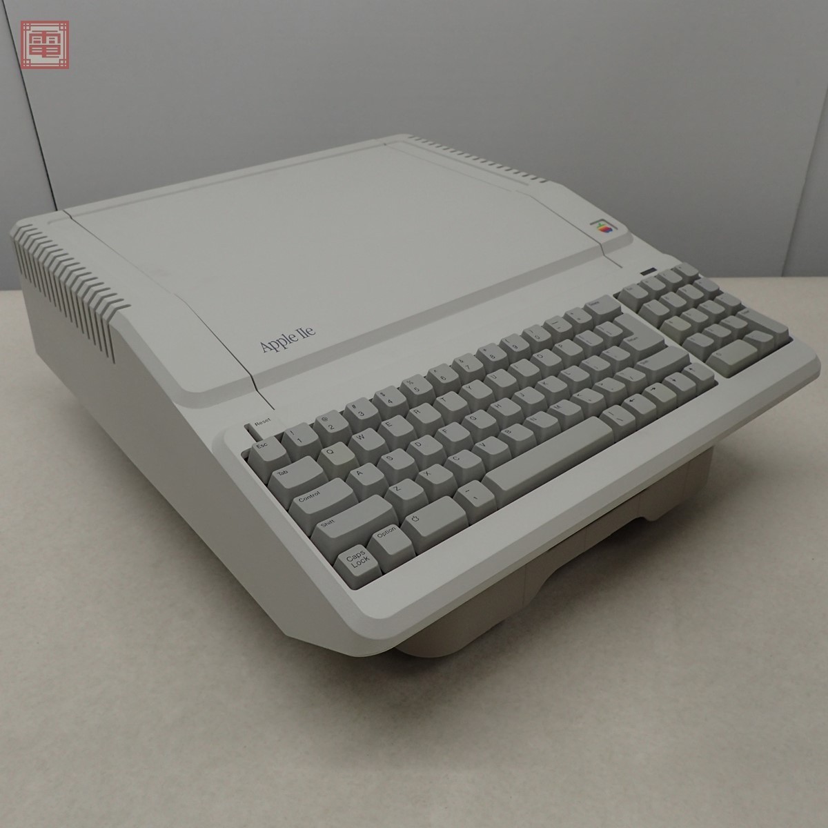 Apple IIe 後期モデル　本体 Apple IIe 後期モデル 本体 Apple IIe - eBay | sale for Computers