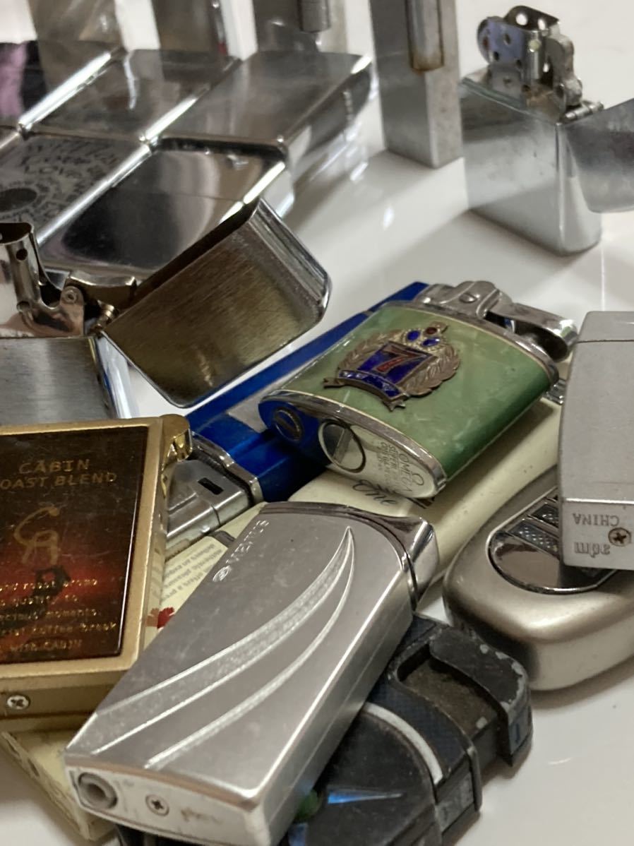 ZIPPO ジッポーが高値で売れる！買取よりお得にZIPPOを売るなら フリマアプ Zippo ジッポライター ドット アメリカンクラッシック ロゴ - オイルライター &frasl; 4M301円スタート JT サバイバルギア アーマー#162 ライター買取高く売るならc-style