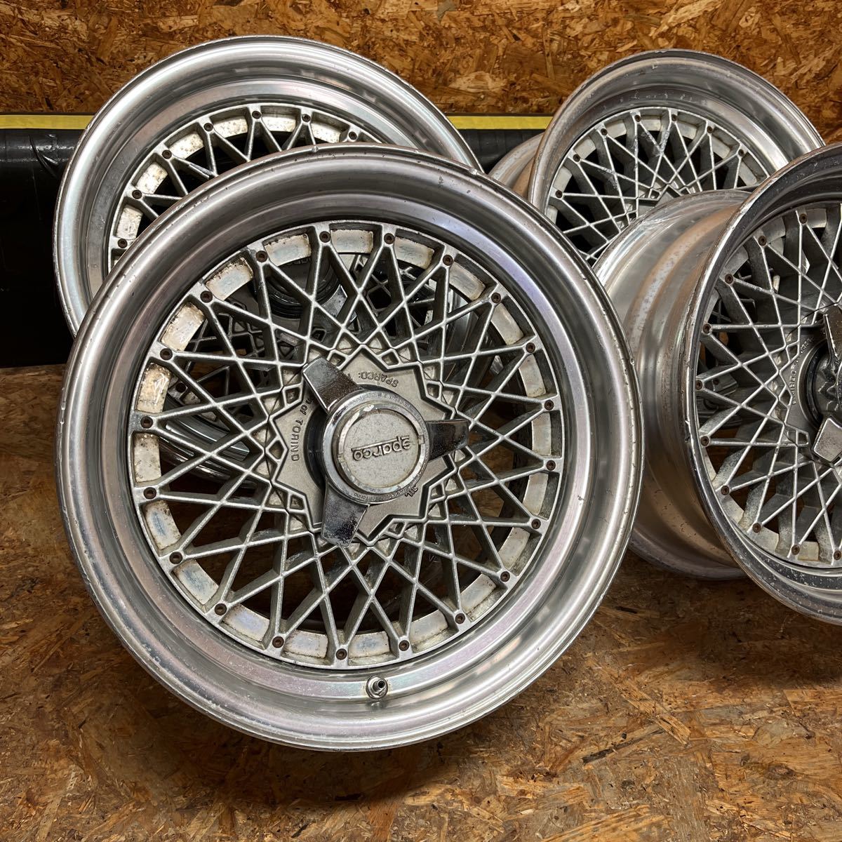 超 当時物 スパルコ 深リム スピナーメッシュ 7J+20 旧車 マーク2 GX61 GX71 AE86 ソアラ セリカ スカイライン ローレル(社外品)｜売買されたオークション情報、yahooの商品情報をアーカイブ公開 - 4穴