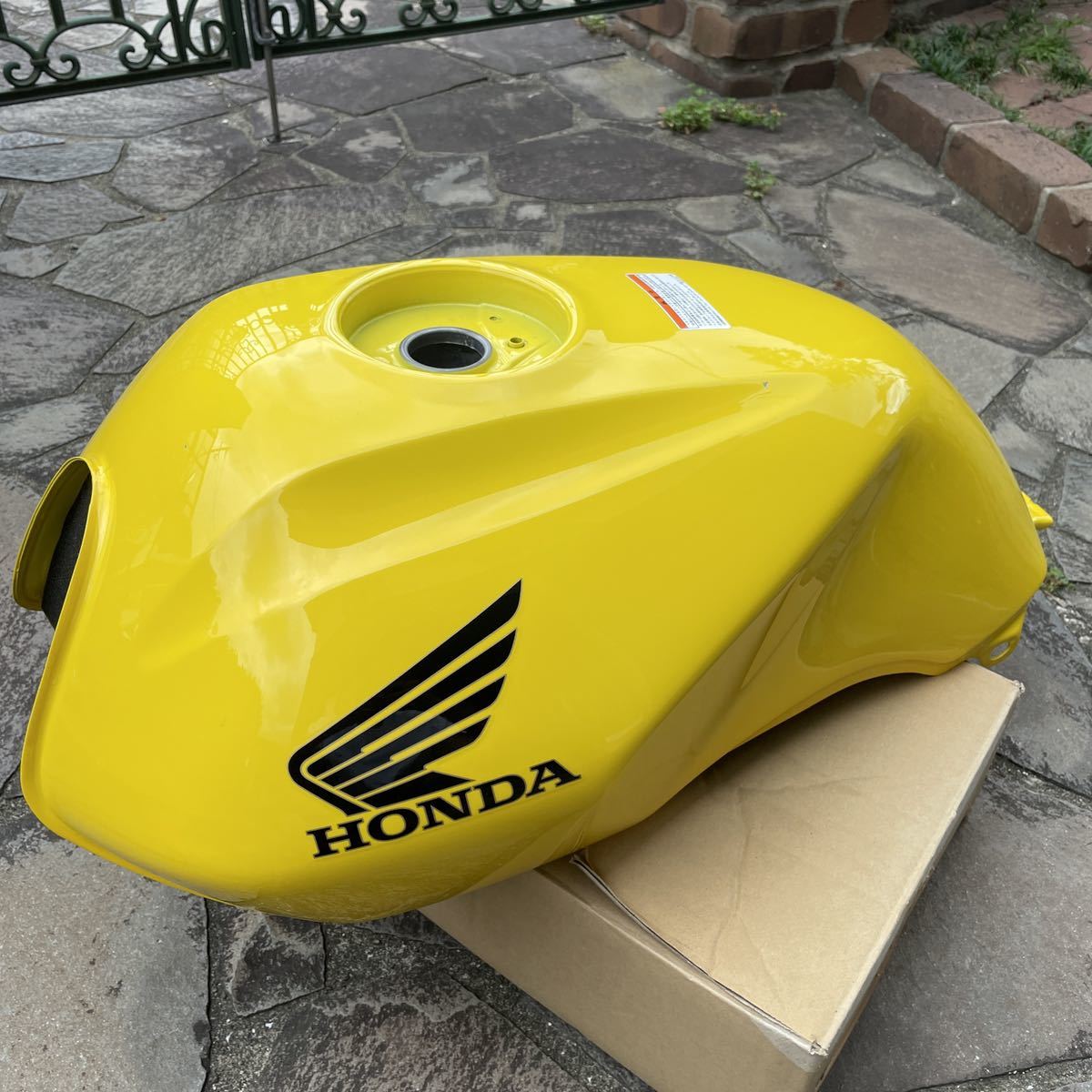 cb400sf nc42 タンク ホンダ(ホンダ用)|売買されたオークション cb400sf nc42 タンク ホンダ(ホンダ用)|売買されたオークション