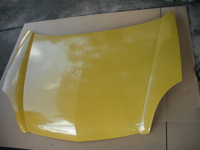 『B109』KCK4M，K4M，ルノー，カングー，RENAULT，KANGOO，黄色，ボンネットパネル，エンジンフード，a-，個人宅と営業所止め発送不可です。