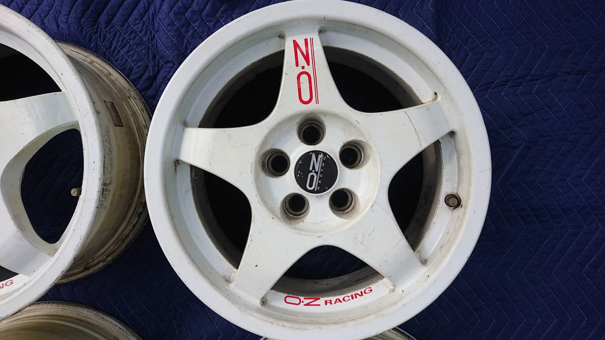 OZ RACING クロノ 15インチ7J5穴 PCD100 ET30 4本セット(社外品 